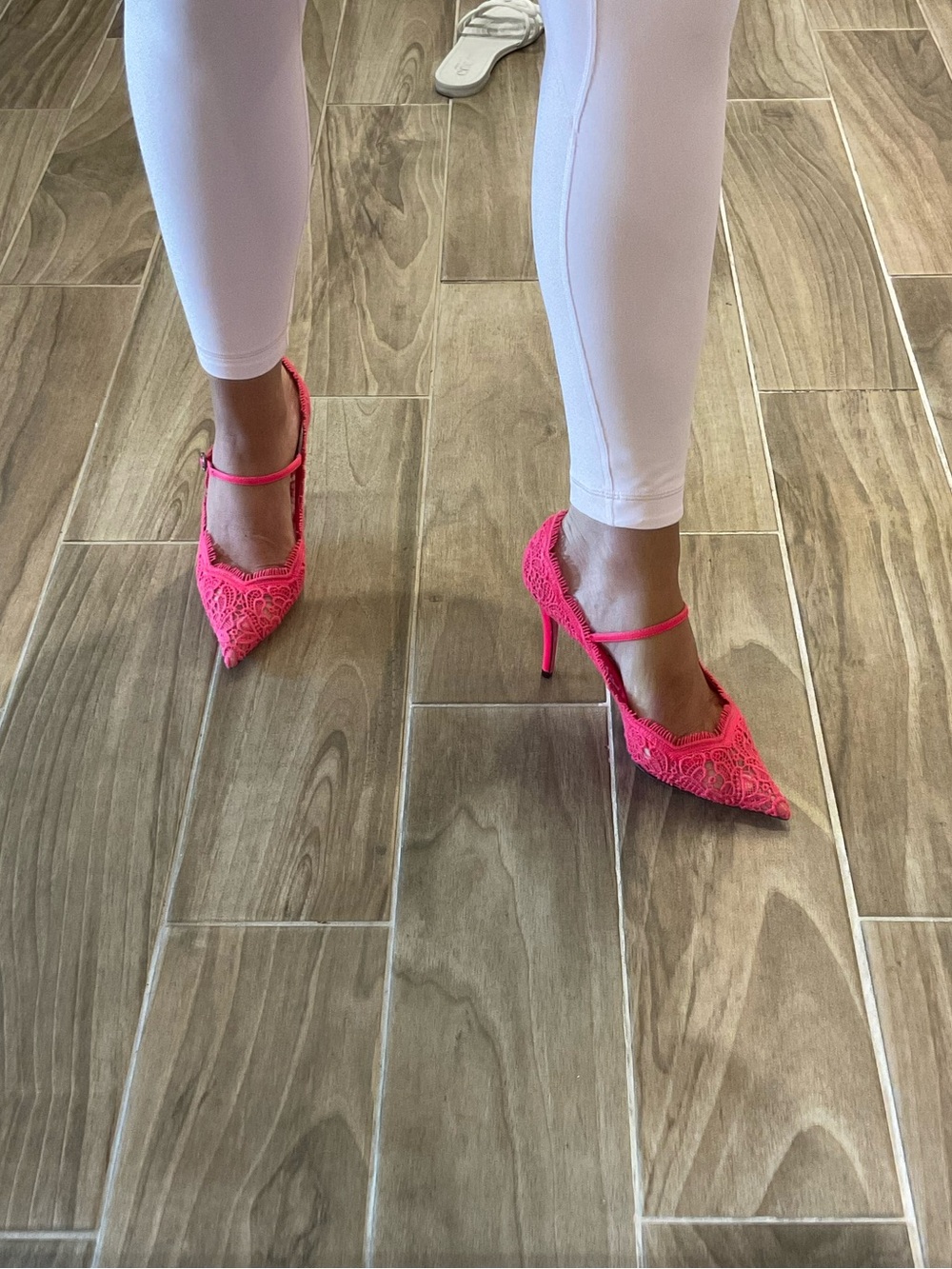 Gucci Pumps - Picture 8 of 9